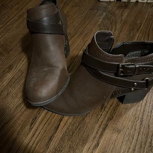 Brown booties!